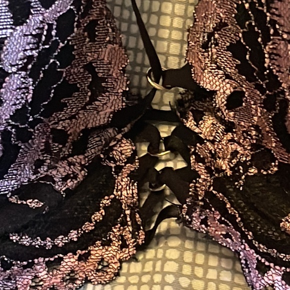 La Senza bra with lace NWOT 38D - Picture 4 of 4